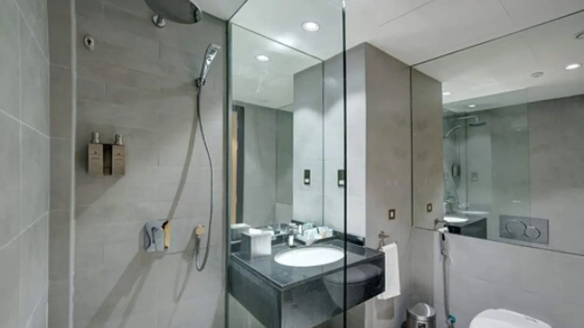 ***  City Avenue Hotel Dubaj Spojené arabské emiráty