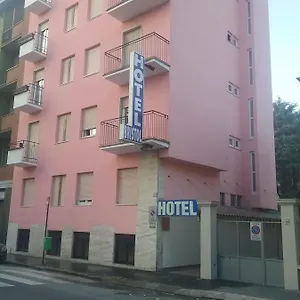 Hotel Bristol